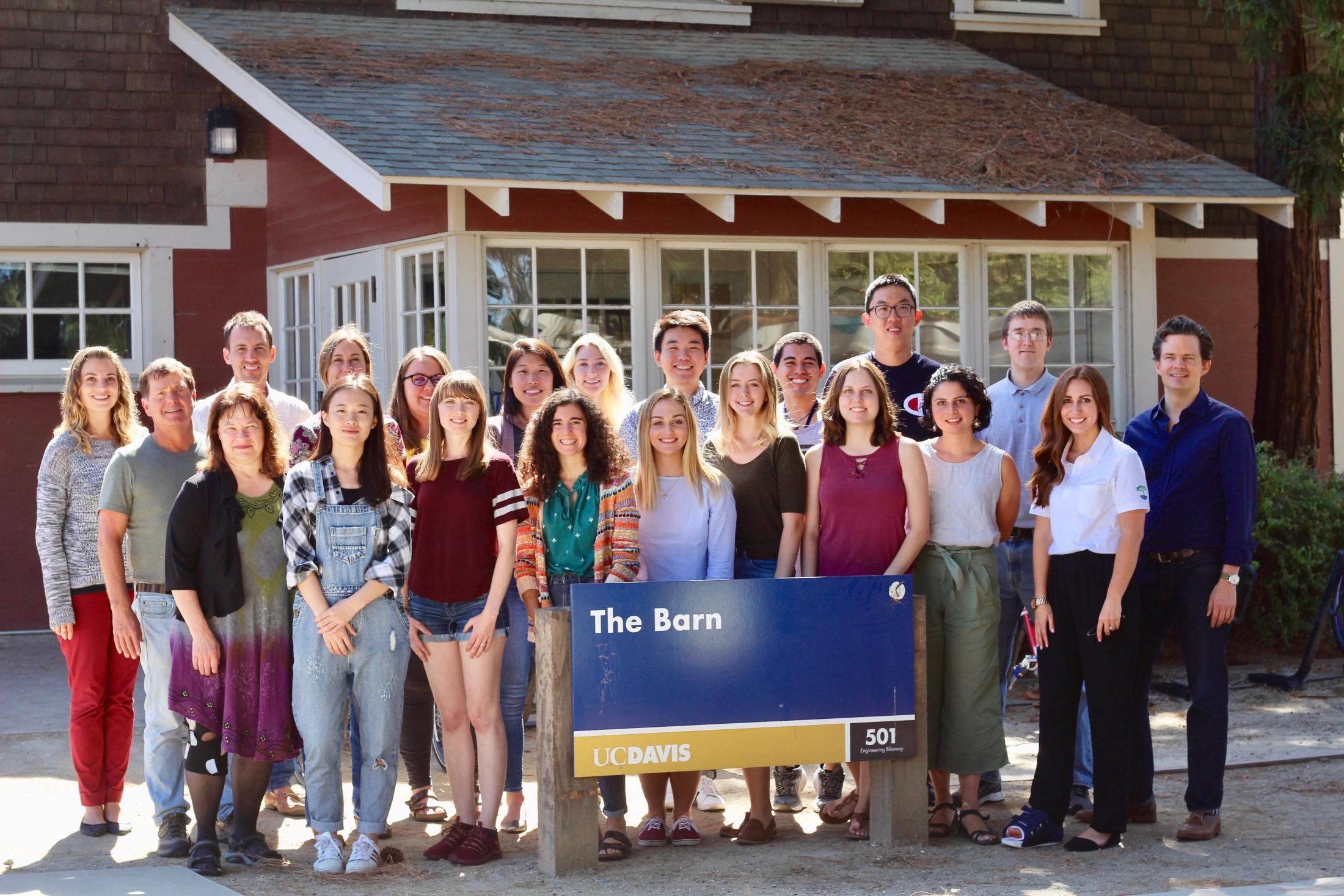 2018 Environmental Policy & Management cohort at Fall orientation