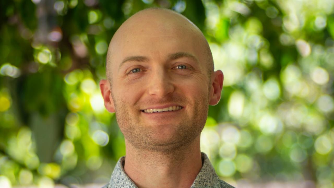 Environmental Policy and Management alum David Brodeur