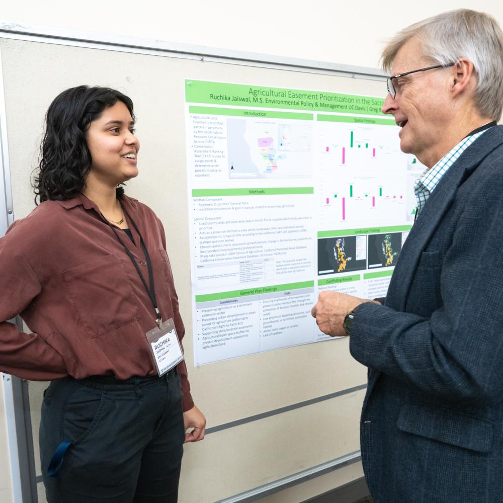 EPM student Ruchika and mentor David Bunn