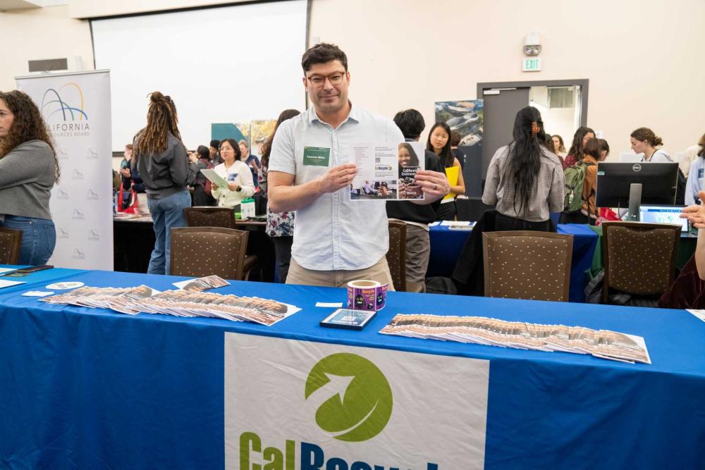 Thomas-Miller-job-fair