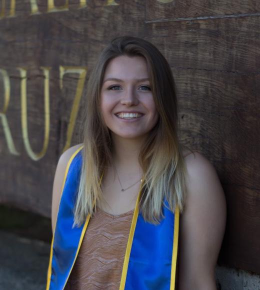 Environmental Policy & Management student Casandra