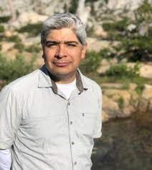 Dr. Samuel Sandoval Solis